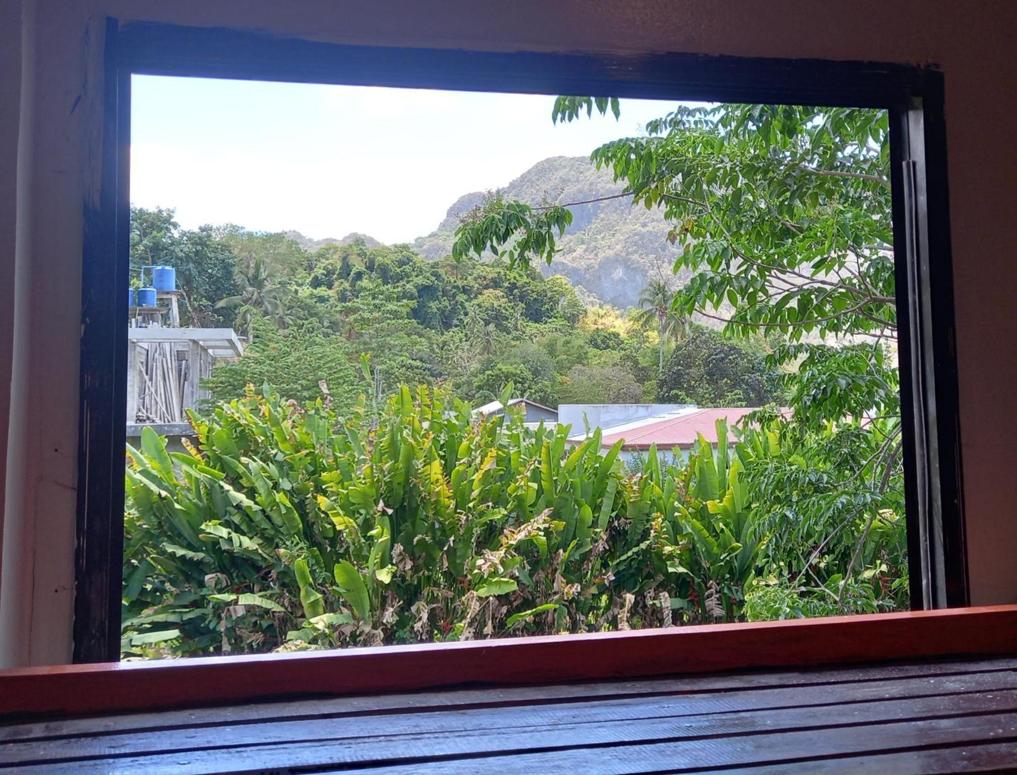 אל נידו Sun Valley Backpackers Inn מראה חיצוני תמונה