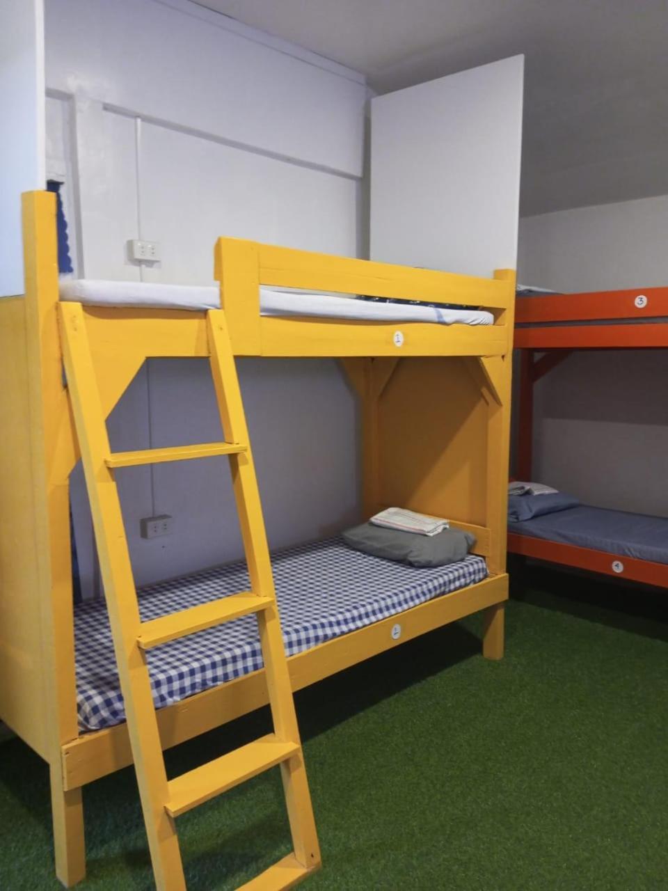 אל נידו Sun Valley Backpackers Inn מראה חיצוני תמונה