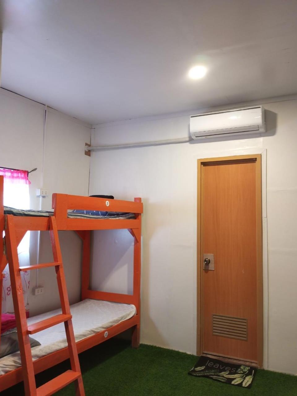 אל נידו Sun Valley Backpackers Inn מראה חיצוני תמונה