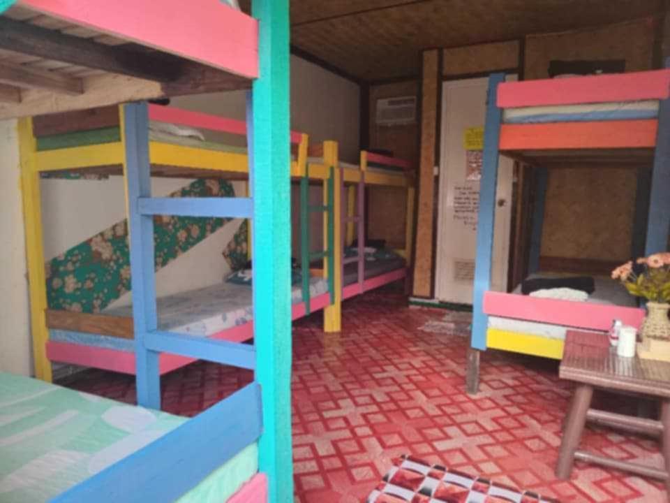 אל נידו Sun Valley Backpackers Inn מראה חיצוני תמונה