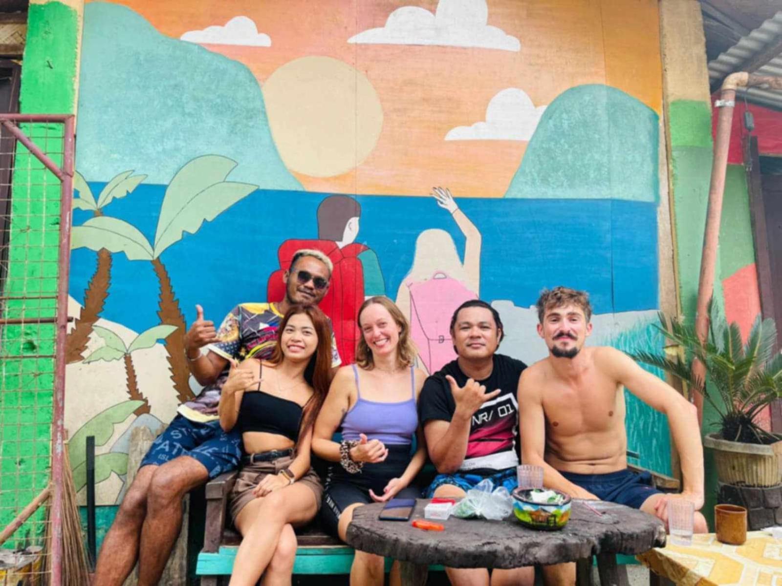 אל נידו Sun Valley Backpackers Inn מראה חיצוני תמונה